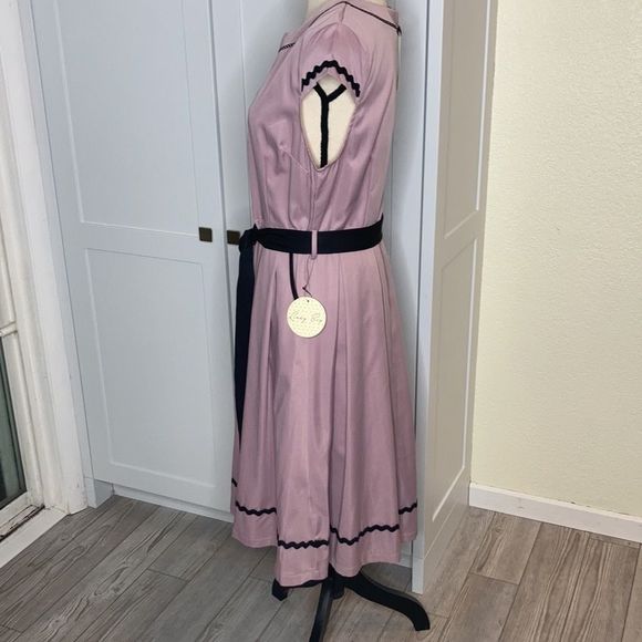 Lindy Bop Women's 10 Plum/Purple “Bethany" Dress Short Sleeve New - Picture 4 of 10